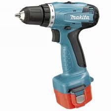 TALADRO A BATERIA MAKITA 6271D 12V